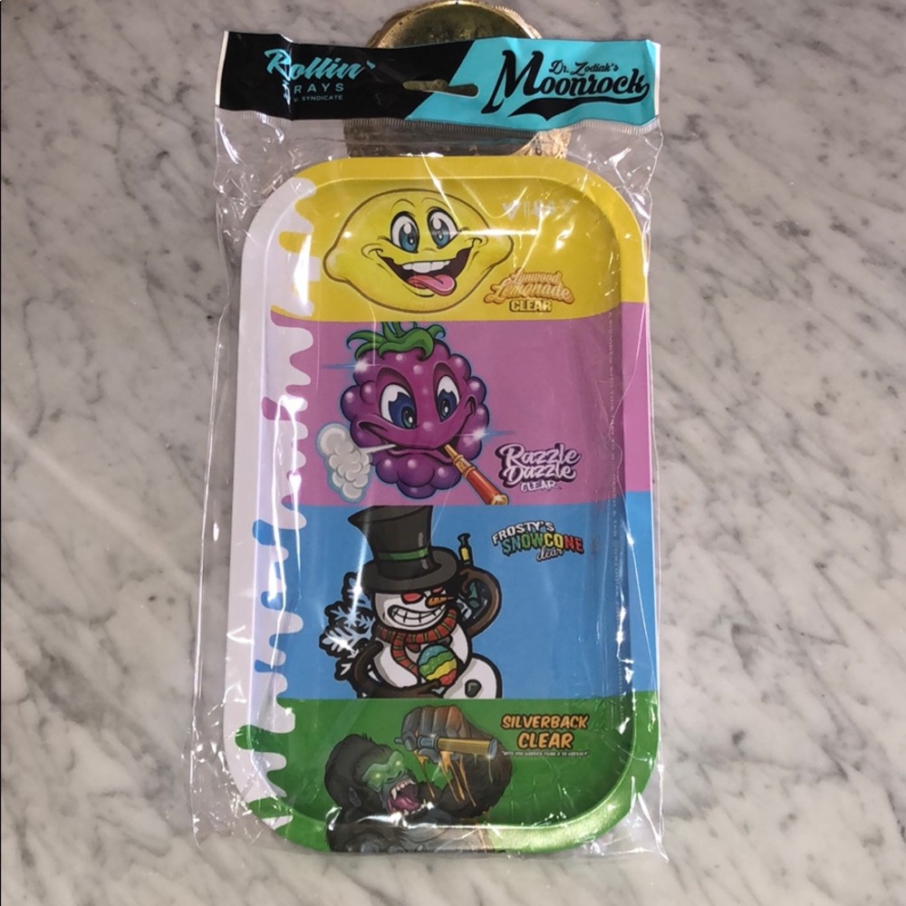 NWT Dr. Zodiak’s Rolling Tray